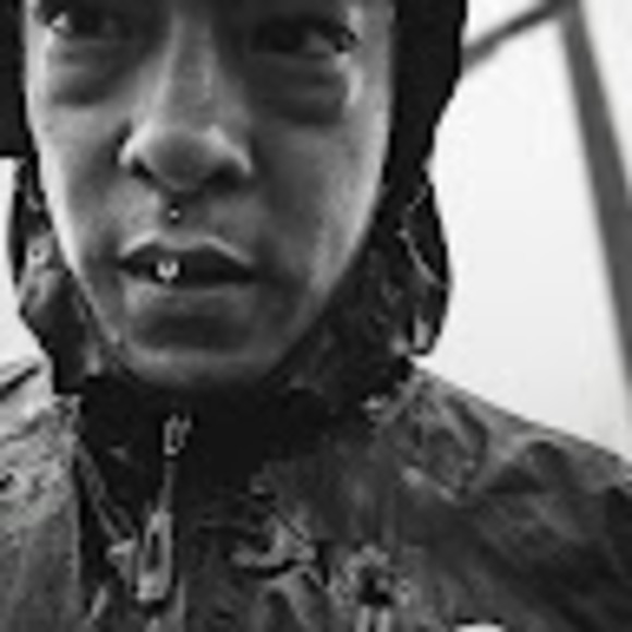 Meet your Posher, Stephen - Picture 1 of 1